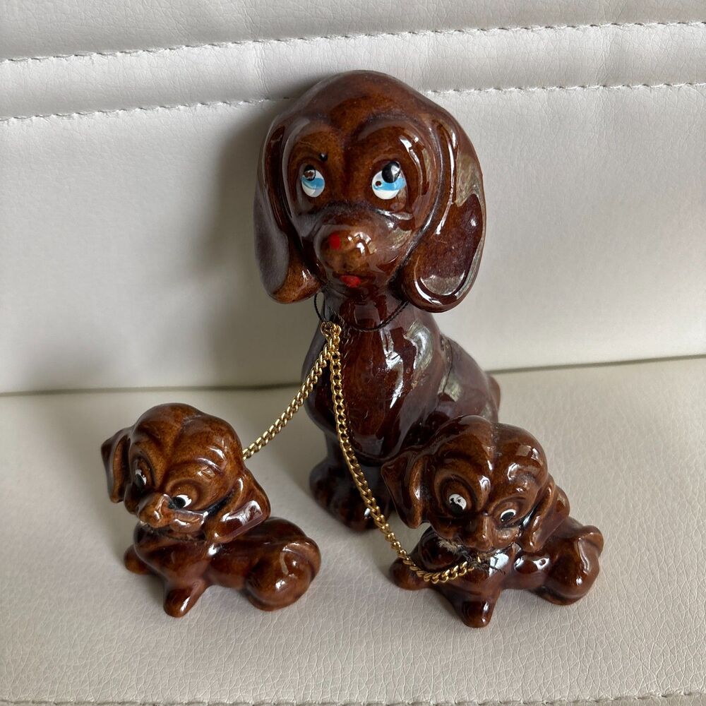 Vintage Japan Ceramic Dog Mom Puppies Figurine Chain Brown 3 Pc Set 5" Kitsch